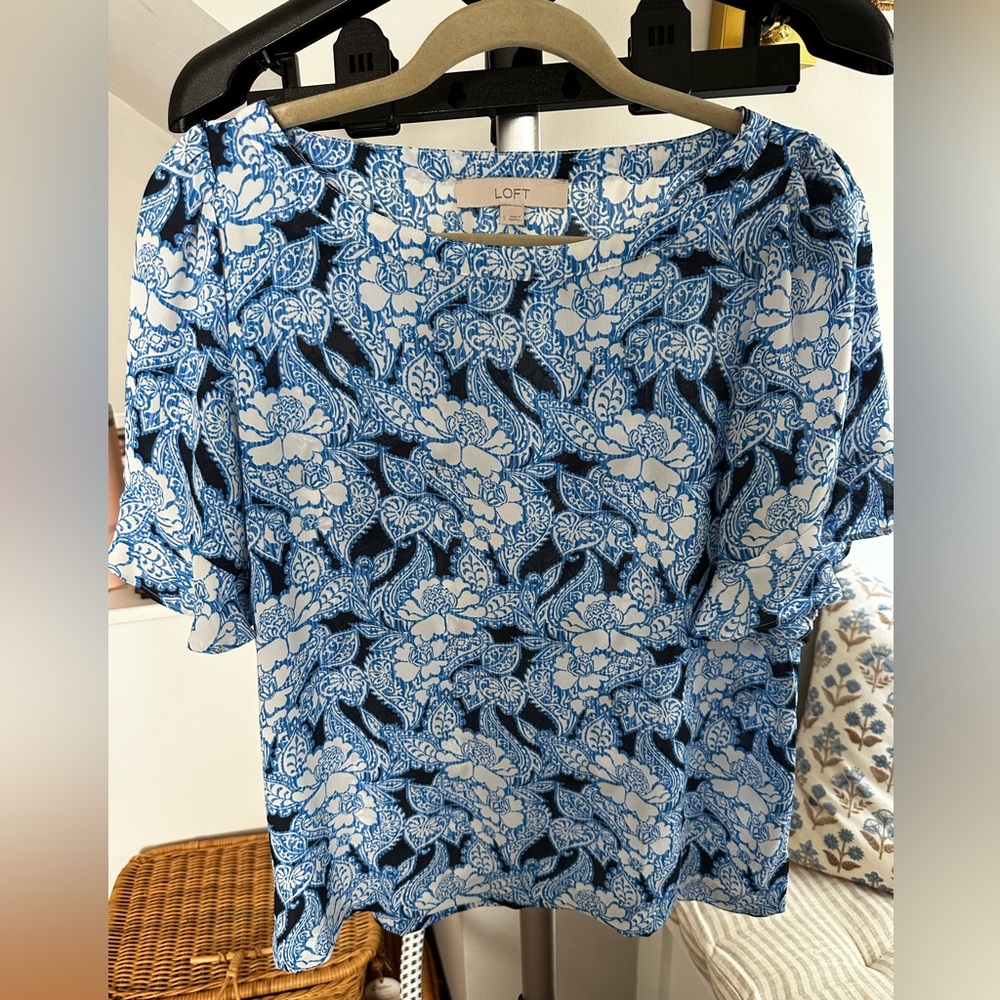 LOFT Navy and White Patterned Blouse